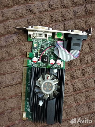 Видеокарта gt 520