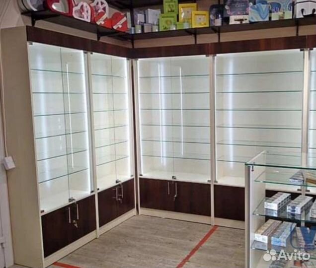 Витрины и стеллажи для электронных, вейпов, табака