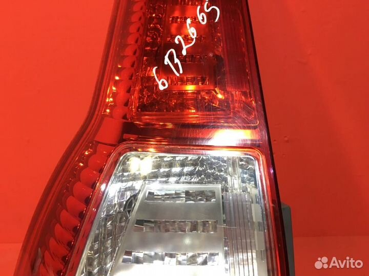 Фонарь для Honda CR-V 3 N22A2 2.2L (Б/У)