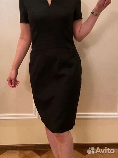 Платье футляр