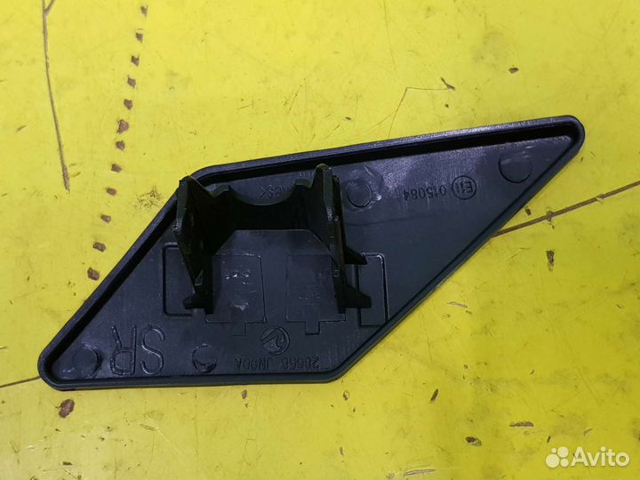 Крышка форсунки омывателя Nissan Teana J32