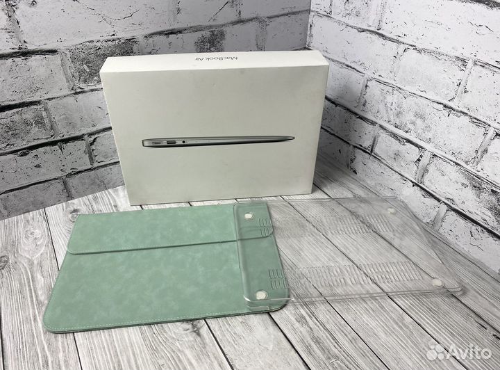 Apple MacBook Air 2015 как новый. 250 циклов