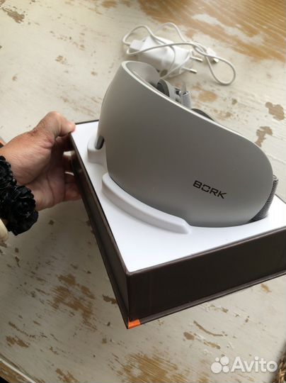 Массажер для глаз Bork