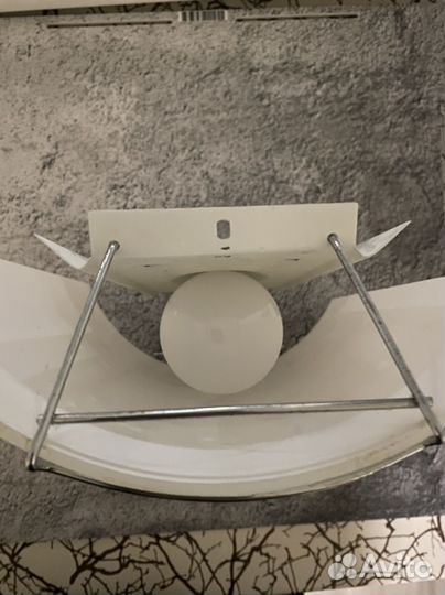 Настенный светильник бра