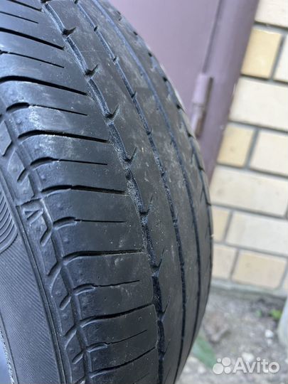 Goodyear Eagle NCT5 215/50 R17