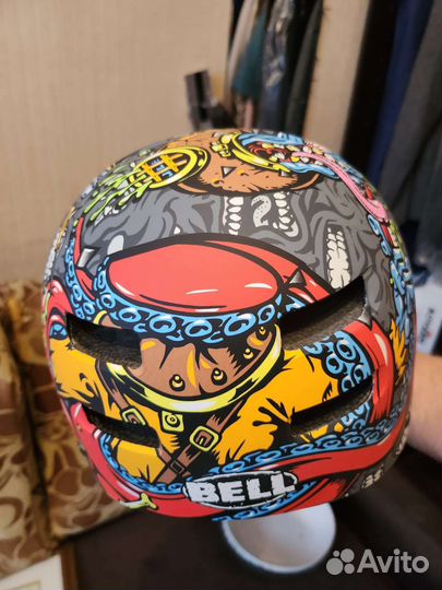 Велошлем bell