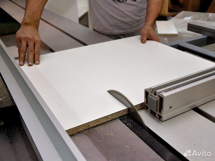 Распил лдсп на мебельные детали Кромление Присадка