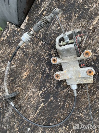 Трос АКПП Mercedes W638 104.900 2.8L