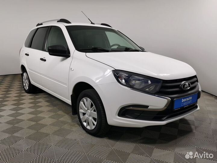 LADA Granta 1.6 МТ, 2019, 64 265 км
