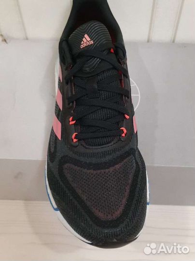 Кроссовки женские Adidas boost
