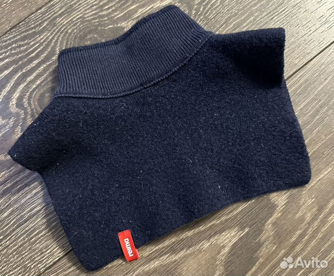 Манишка горловина Reima