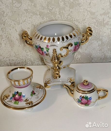 Самовары сувенирные Гжель, коллекция