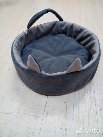 Лежанка для кошек