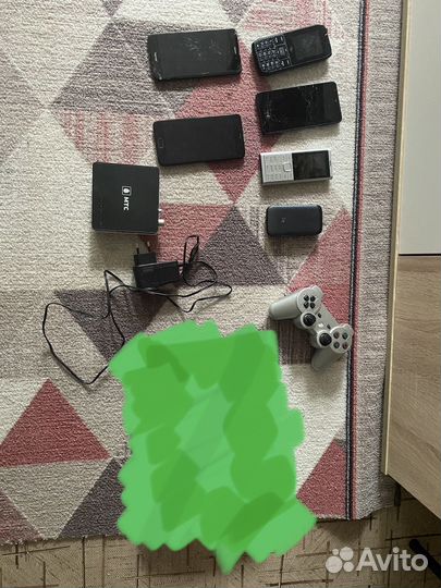 Телефоны на запчасти