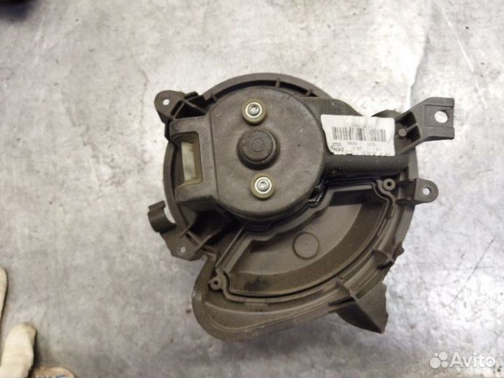 Моторчик отопителя Opel Corsa D хэтчбек 1.4 Z14XEP