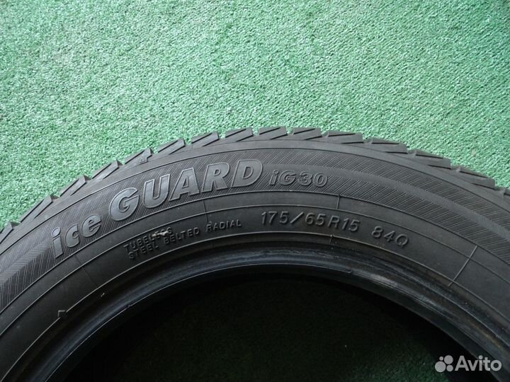 Yokohama Ice Guard IG30 175/65 R15