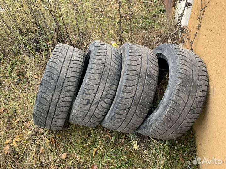 Bridgestone Ice Cruiser 7000 205/55 R16