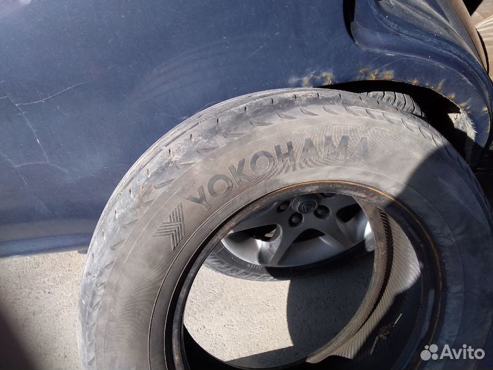 Yokohama C.Drive 2 AC02 215/65 R15