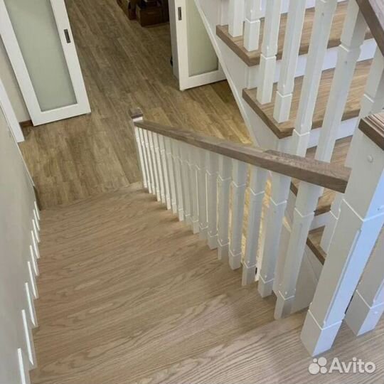 Ступени для лестницы с покраской SLP-8945