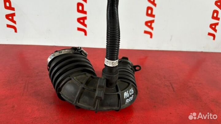 Патрубок воздушный Audi A6 C6 2.0 BRE TDI 2006