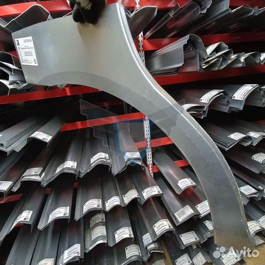 Арка правая Dodge Neon, Chrysler Neon 2000-2005