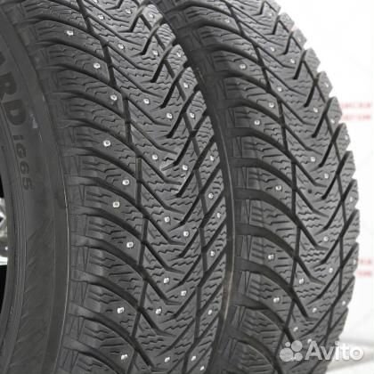 Yokohama Ice Guard IG65 215/60 R16