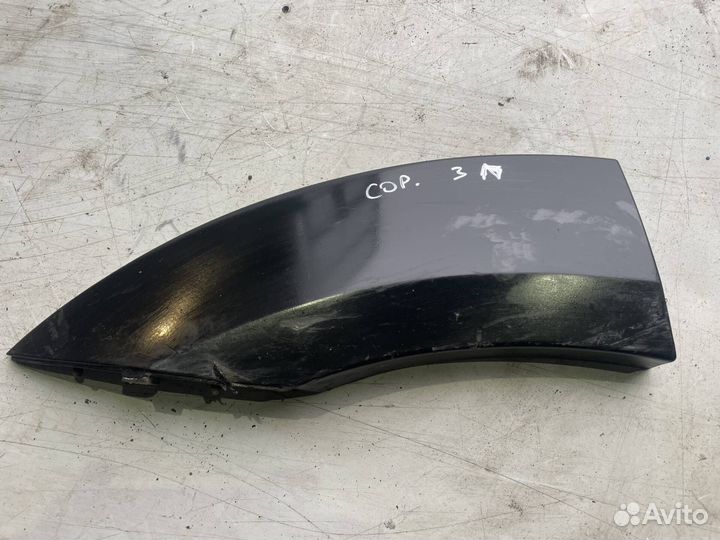 Расширитель задний правый Kia Sorento 1