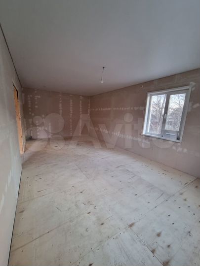 Дом 81 м² на участке 6,9 сот.