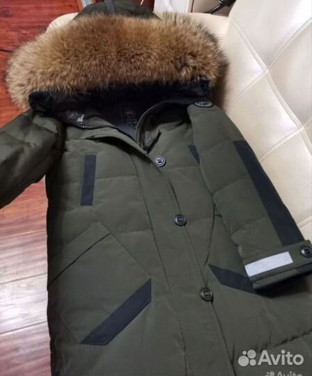 Пуховик Canada goose новый