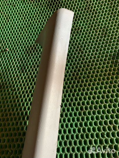 Пластик салона правый Nissan Almera N16 QG15DE