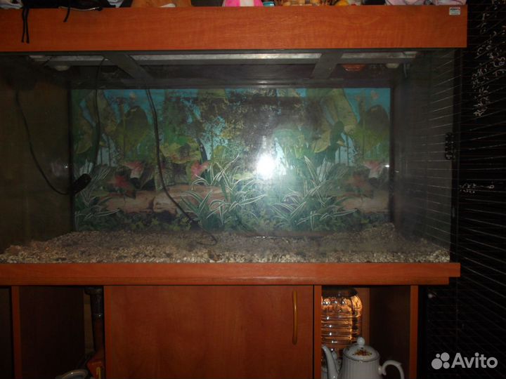 Аквариум с тумбой бу