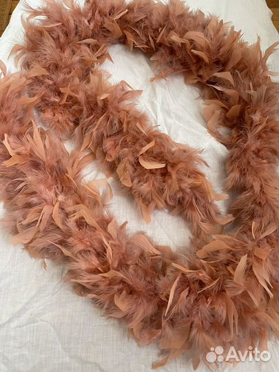 Боа из перьев