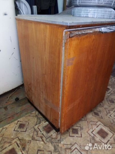 Ретро холодильник