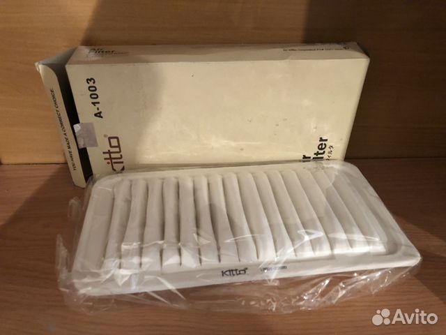 Фильтр воздушный toyota Avensis I corolla IX E12