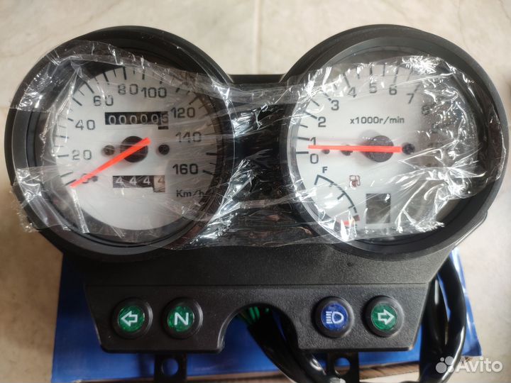 Щиток приборов