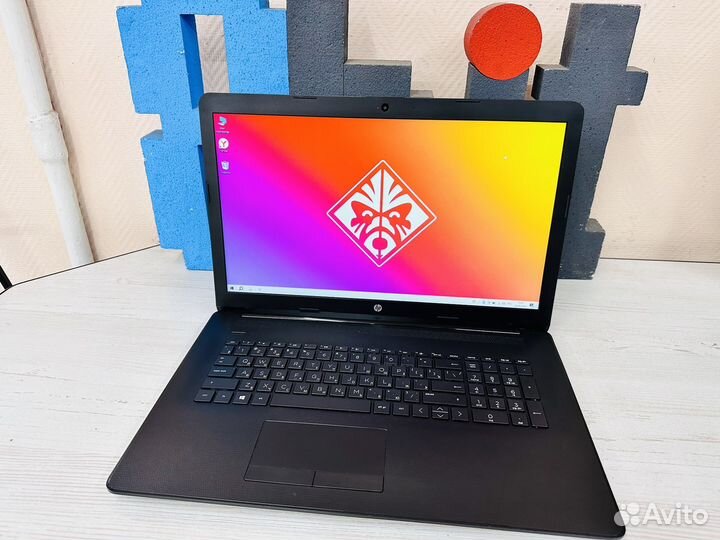 Ноутбук hp 17
