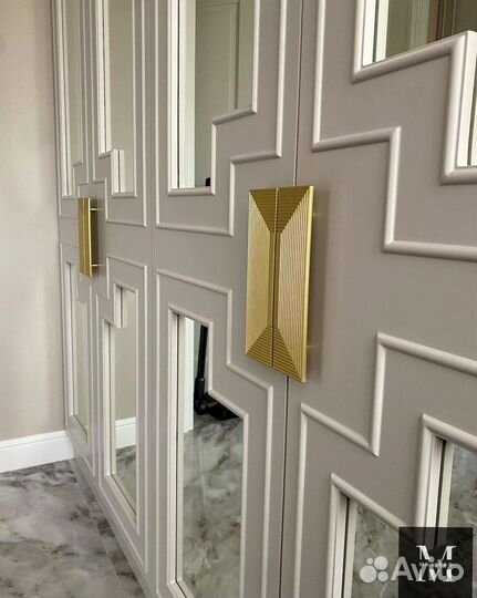 Встроенный шкаф