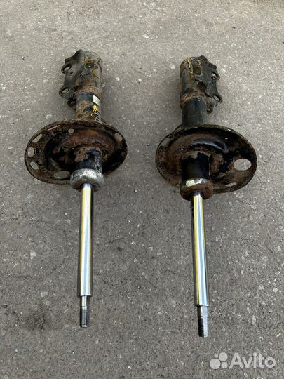 Стойки Toyota Corolla