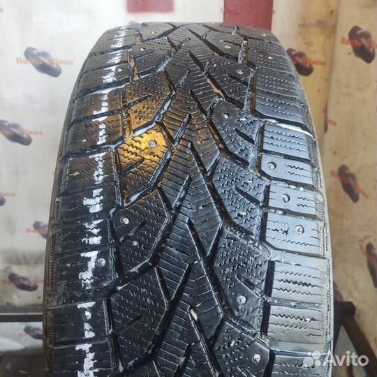 Gislaved NordFrost 100 215/55 R17