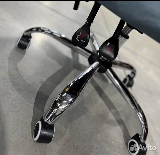 Игровое кресло новое велюр