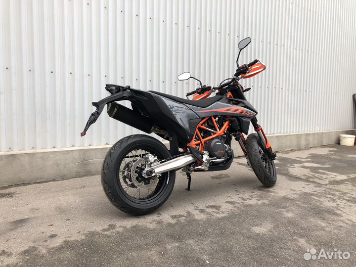 KTM 690 SMC R новый в наличии