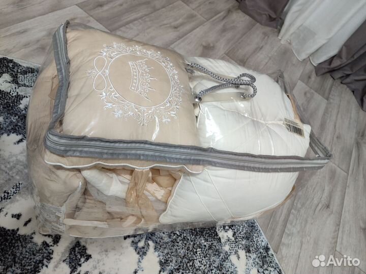 Бортики в кроватку