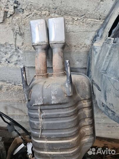 Запчасти на mercedes w140