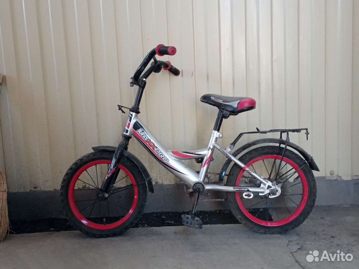 Детский велосипед от 3 до 6 лет