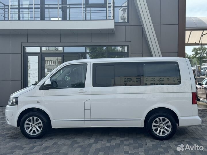 Volkswagen Caravelle 2.0 AMT, 2012, 180 249 км