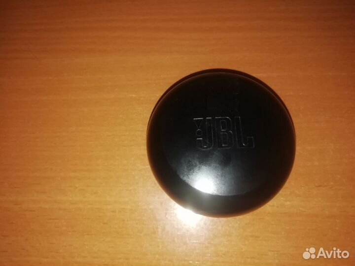 Беспроводные наушники JBL Free X