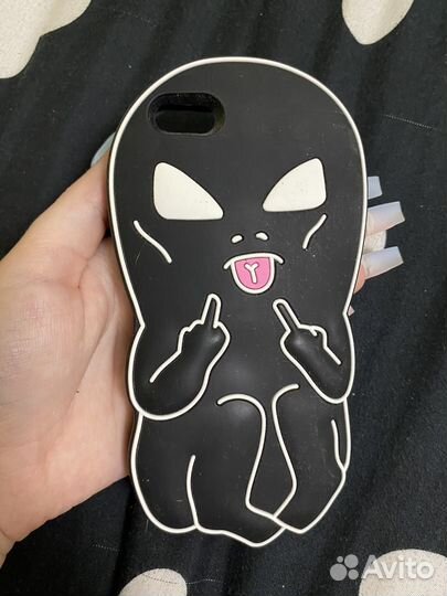 Чехол на iPhone