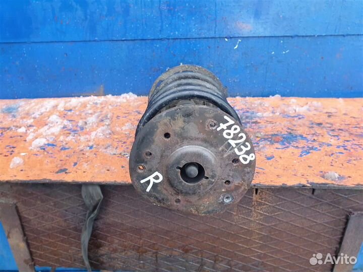 Стойка передняя правая Ford Mondeo 5 2014-2019