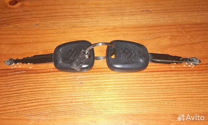 Ручка двери передняя левая с замком Suzuki SX4