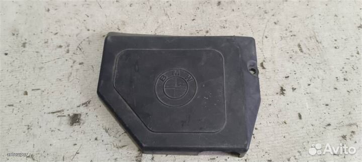 Крышка декоративная BMW 5 E34 88-95г